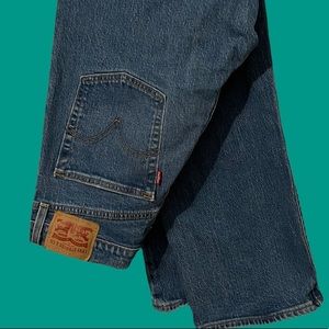 Levi’s Ribcage Straight Jeans
